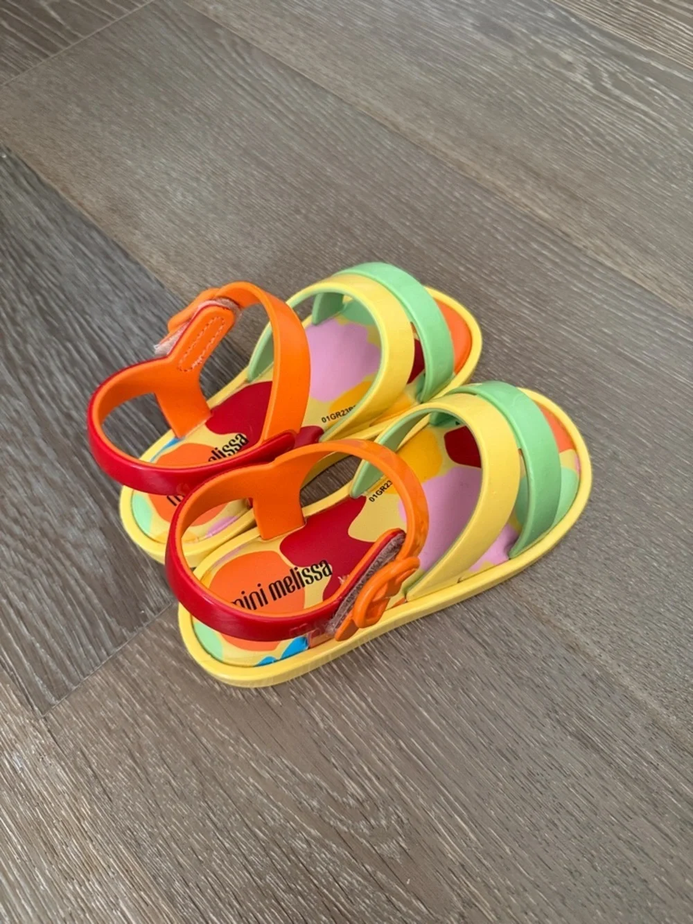 Mini Melissa Kids Girls Colorland Size 9